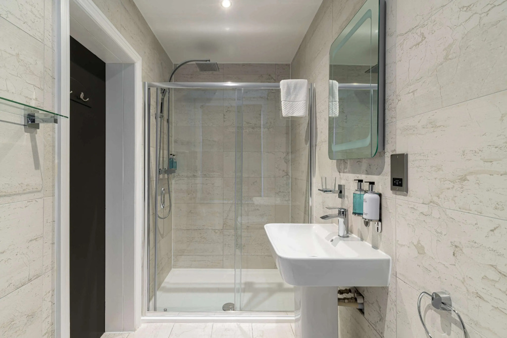 The Bold Hotel; BW Signature Collection