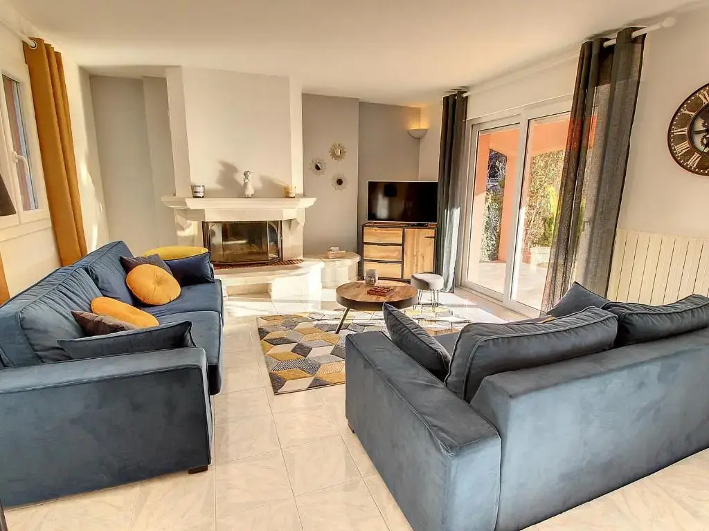 Maison Flayosc, 5 pièces, 8 personnes - FR-1-660-5