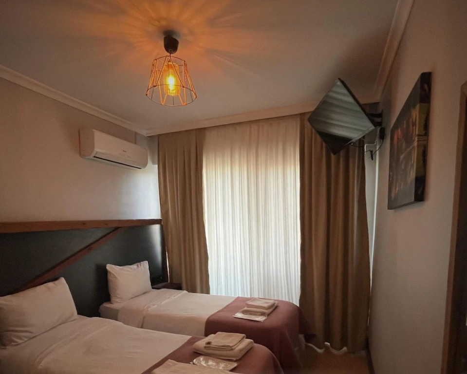 Aterna Hotel