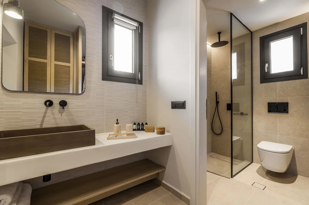 Topos Suites
