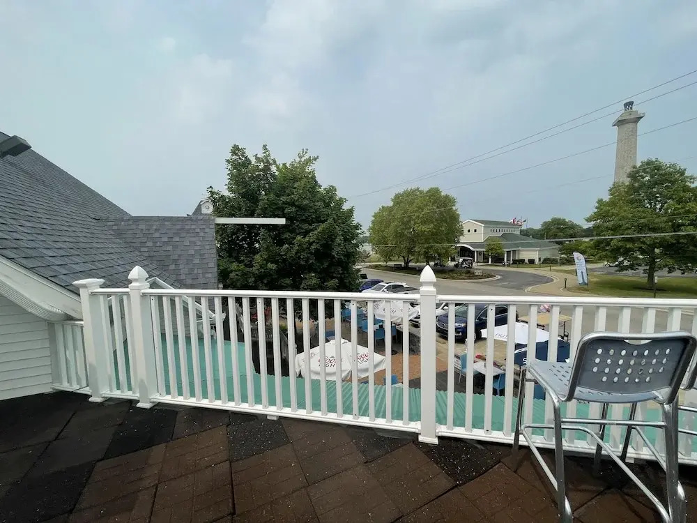 Harbour Square Suites