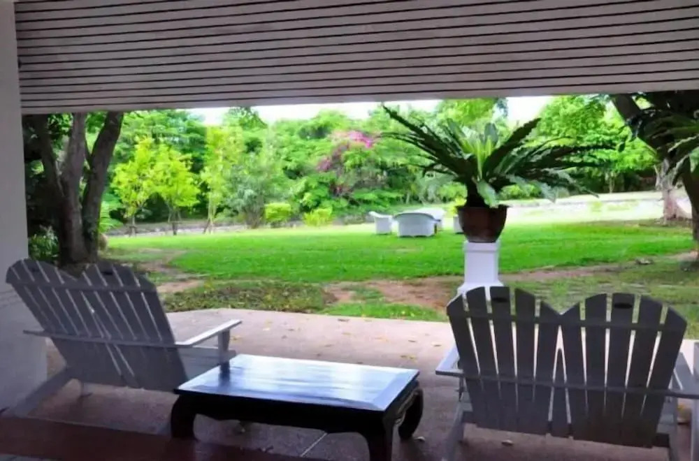 Tamarind Lake Villa
