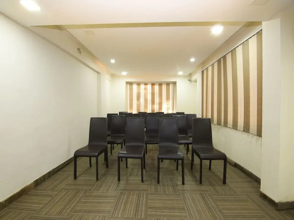 OYO 12977 Hotel 22 LW