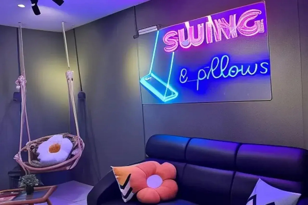 Swing & Pillows - Penang Road, Georgetown Penang