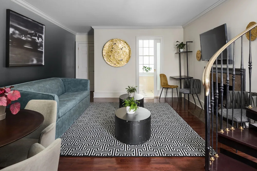 1715 on Rittenhouse, A Boutique Hotel