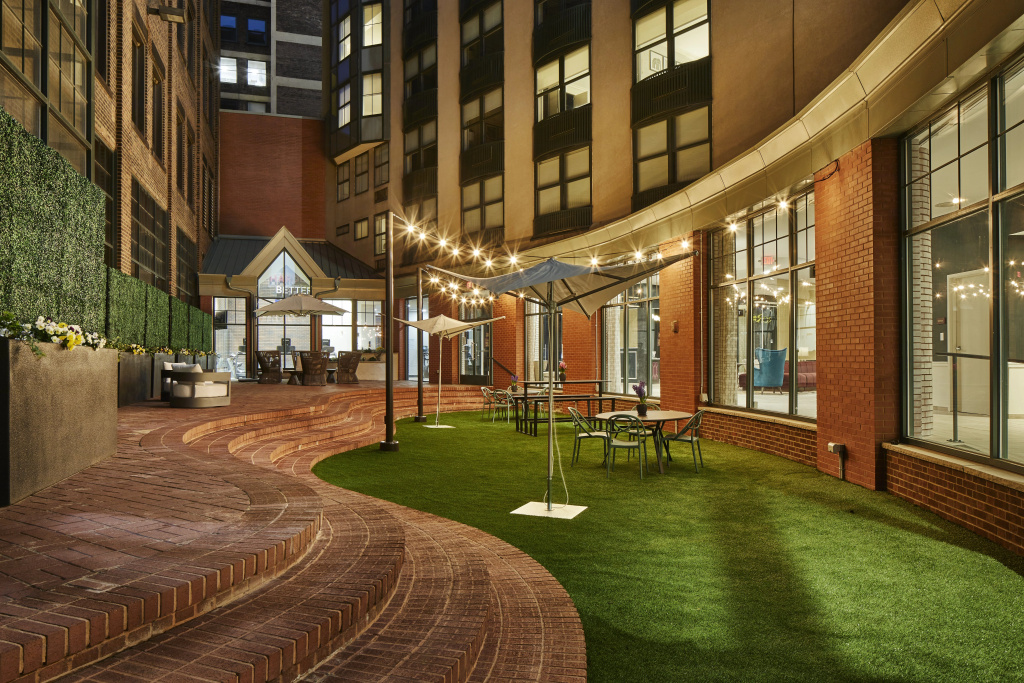 Hotel Indigo Cleveland Downtown by IHG