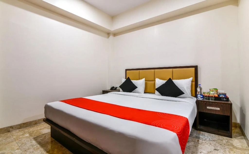 Jade Studio By OYO Rooms