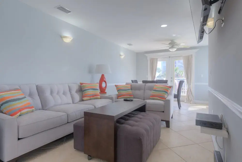 Pet Friendly Oceanviews Yellow A! Sleeps 6
