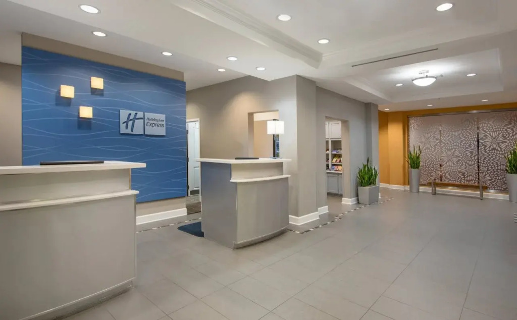 Holiday Inn Express Hotel & Suites Clute-Lake Jackson by IHG