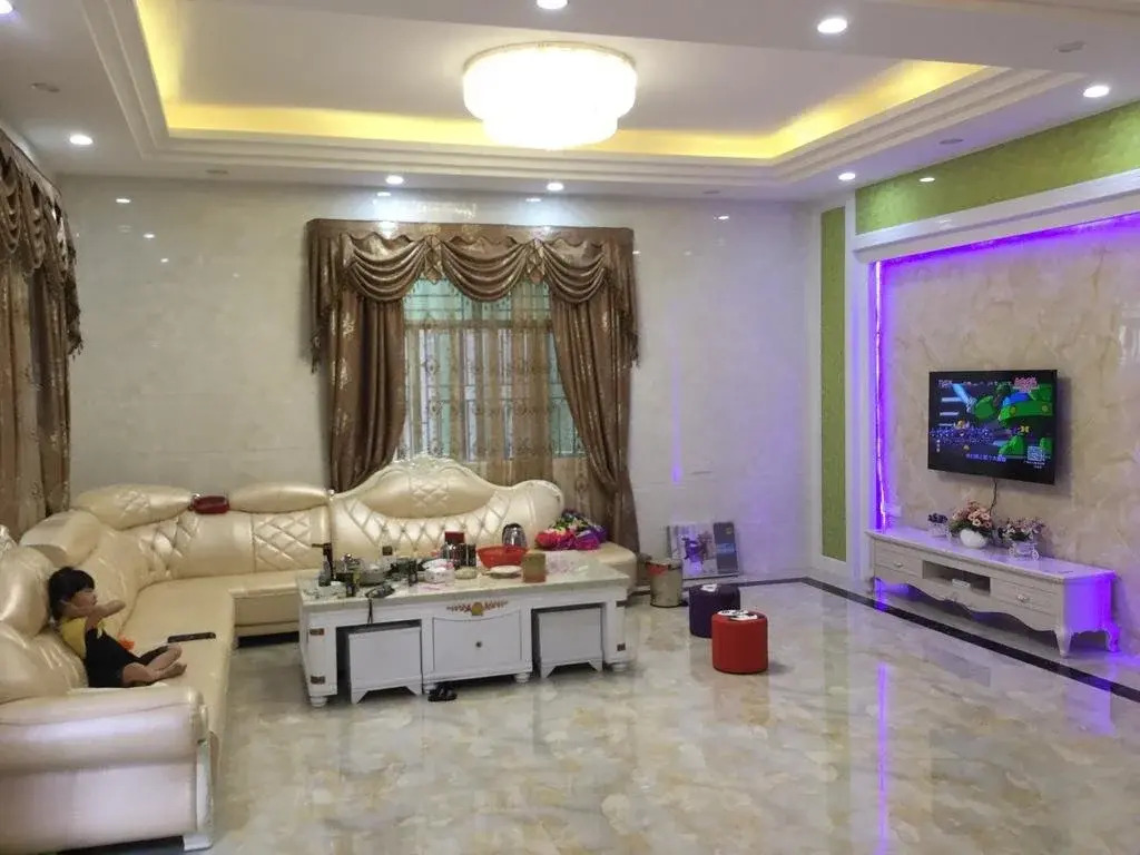 Shuangyuewan Happy Inn
