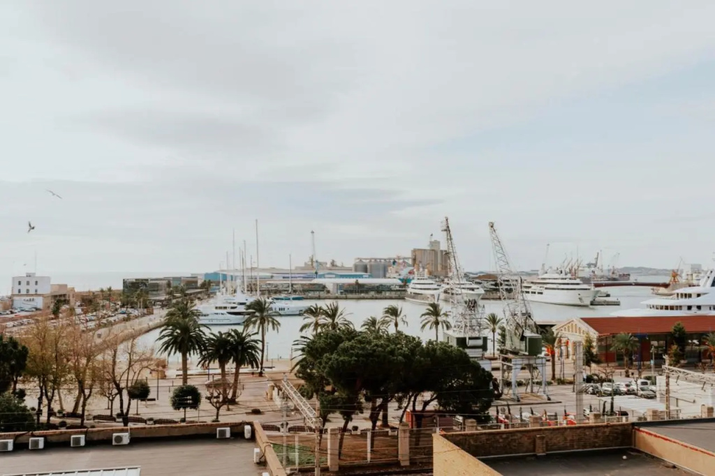 Port Plaza Apartments