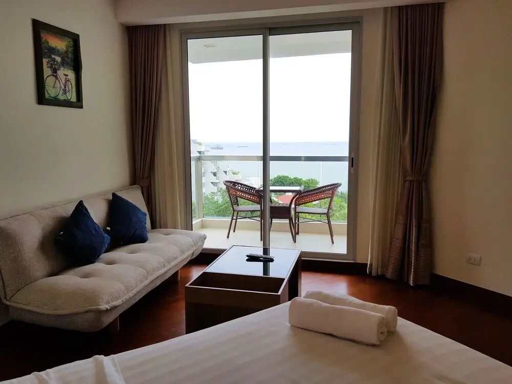 The Palm Studio by Pattaya Holiday