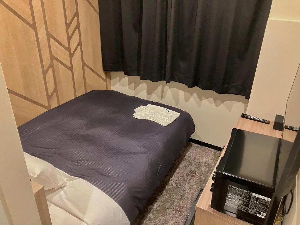 HOTEL LiVEMAX Mihara Ekimae