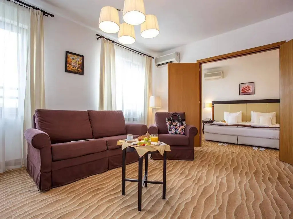 Хотел Каменград Hotel Kamengrad