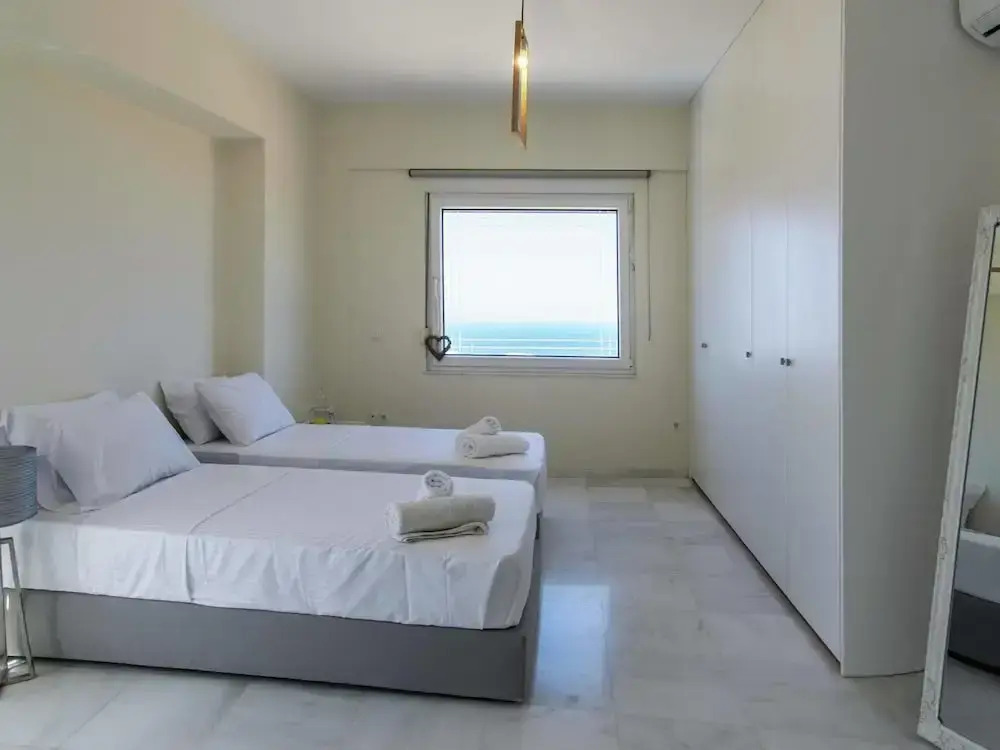 Infinity Pool Villa With Sea Views Near Rethymno City & Beach and Shaded BBQ