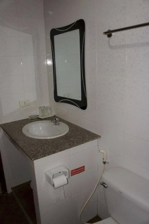 Chaleunehoung Hotel