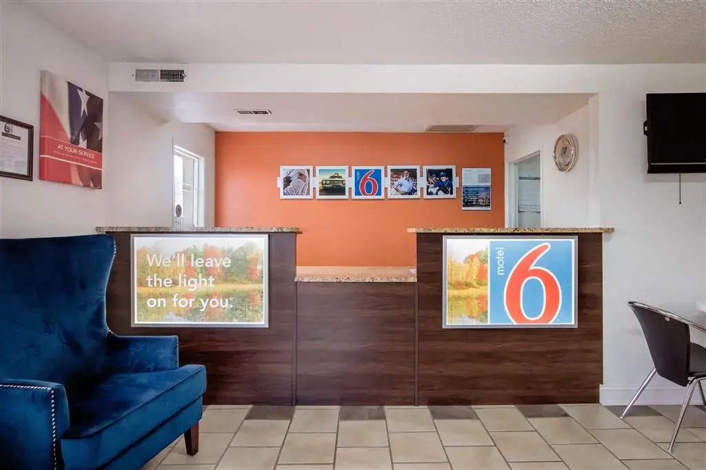 Motel 6-East Ridge, TN