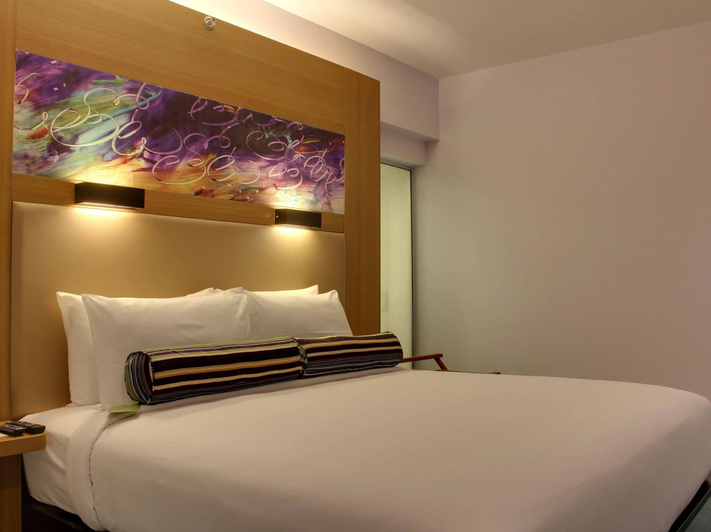 Vivanta Ahmedabad SG Highway