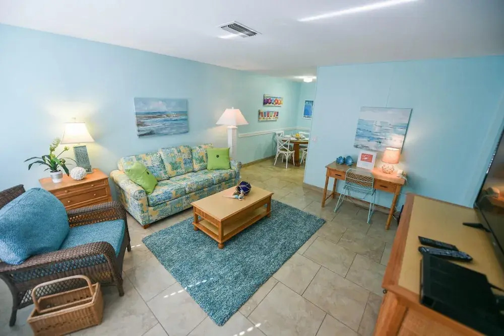 Southern Breeze 1 Apartment 2
