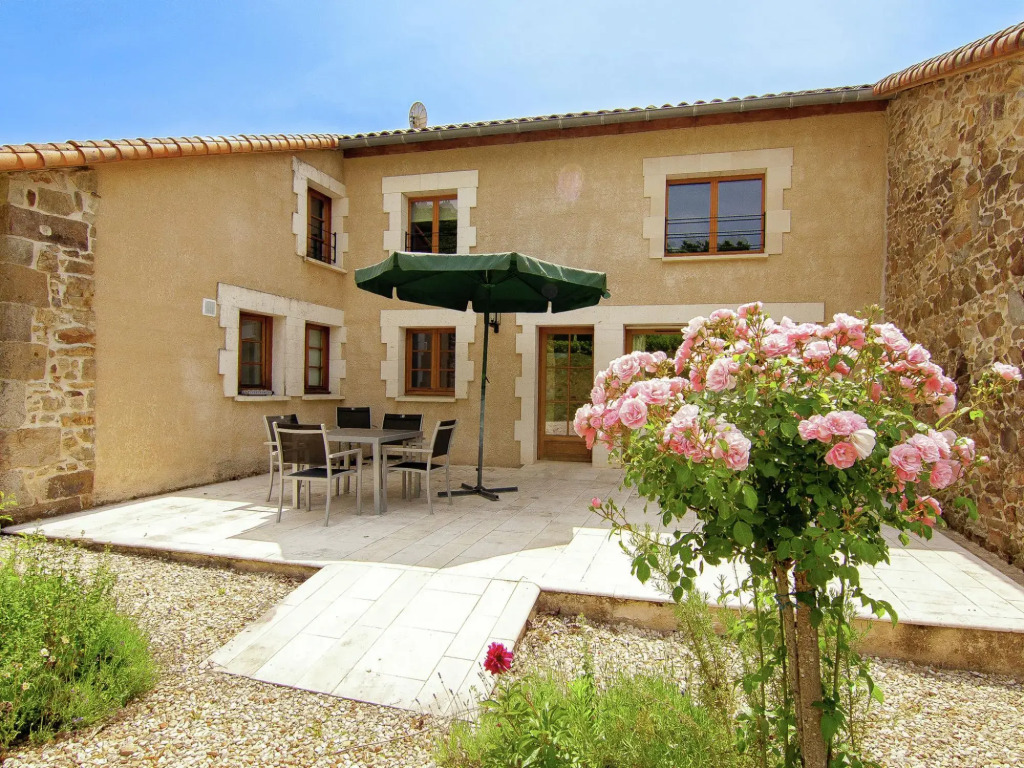 Spacious Cottage Suitable for Disabled on an Estate With a Heated Pool