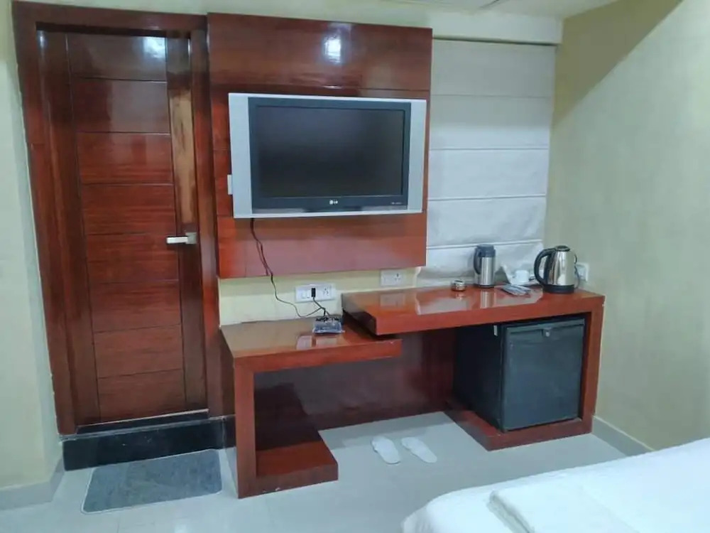 Hotel SJR