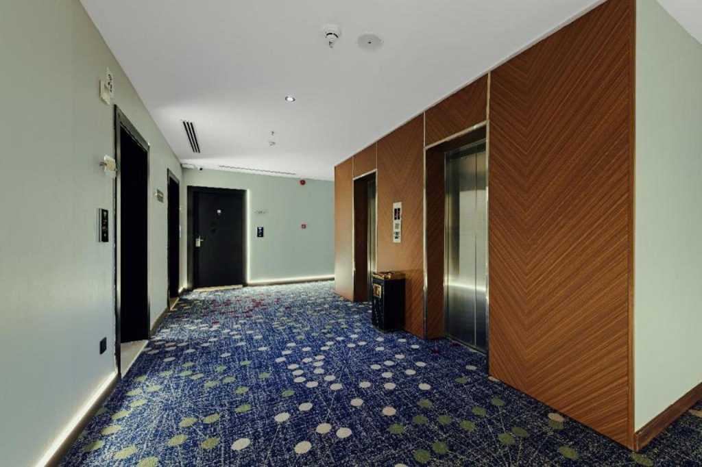 Отель Verta Hotel Al Olaya Riyadh