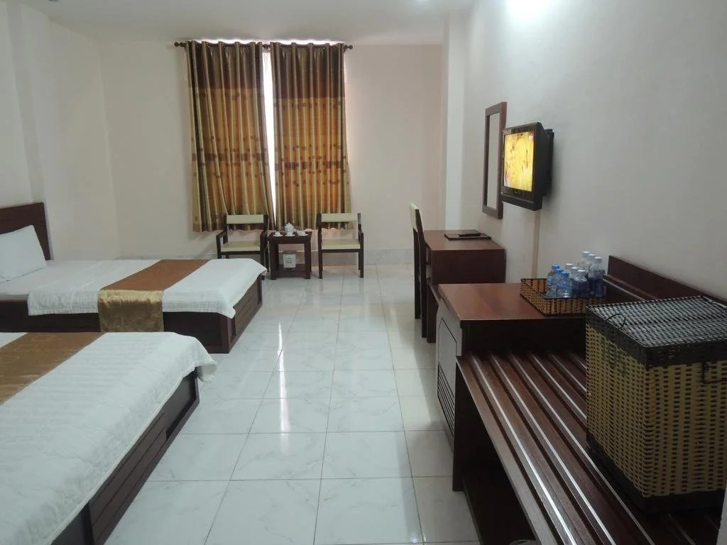 Tay Nam Hotel