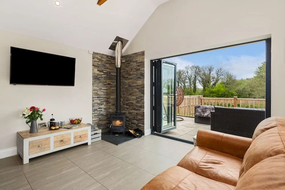 Elm Tree Cottage