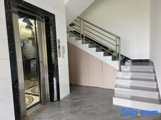 Yingde Xiangfengge · Homestay (Yingxi Corridor of Mountain Peaks)