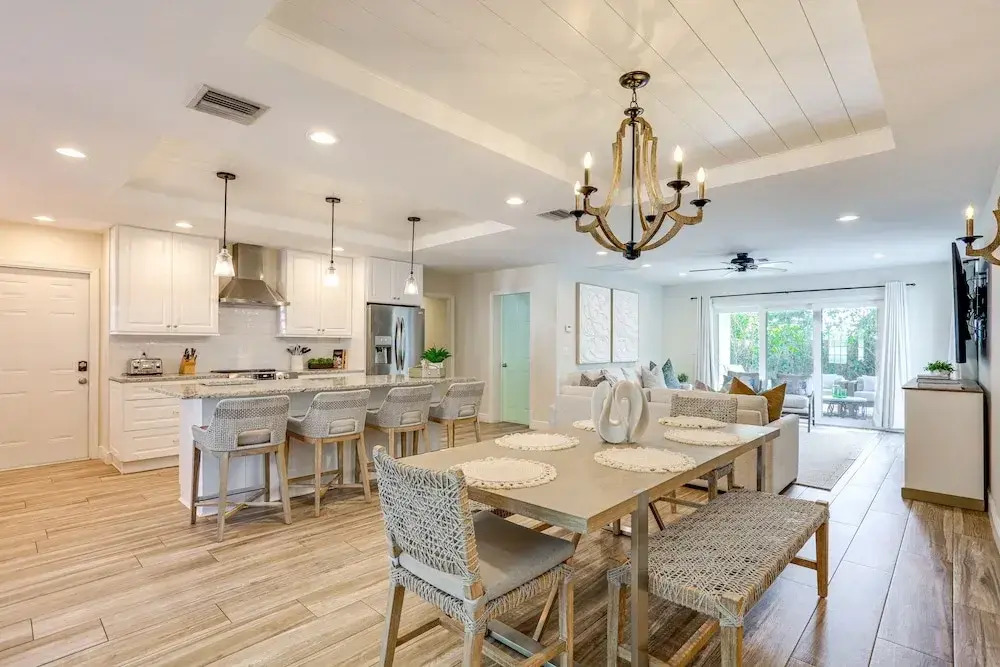 Fenced Yard, 4 Mi to Stuart Beach: Family Retreat!
