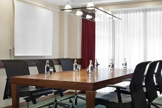 Le Meridien Dom Koln