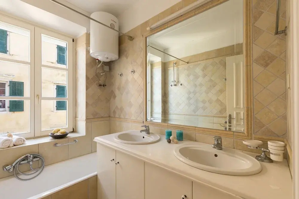 Liston Old Town Luxury Apartment By Konnect
