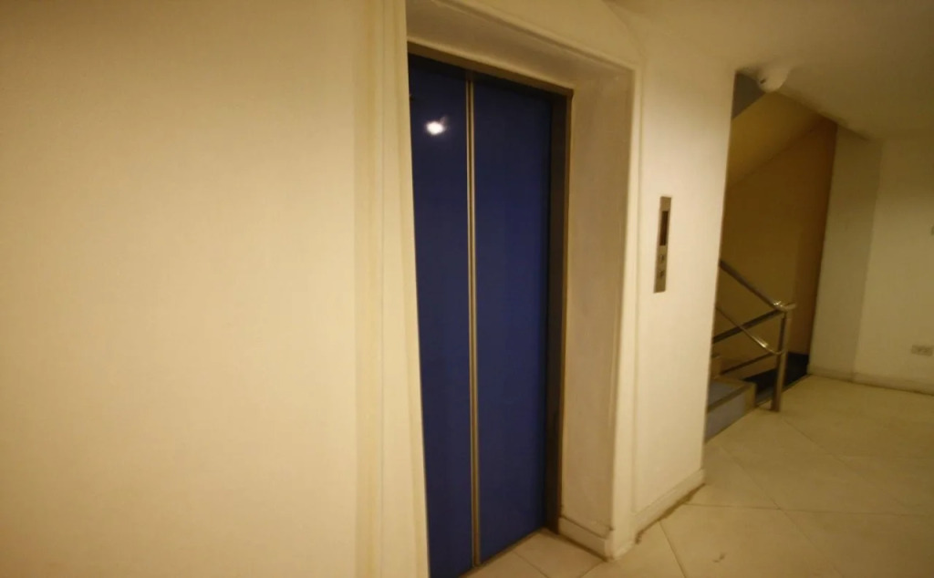 White Day Hotel