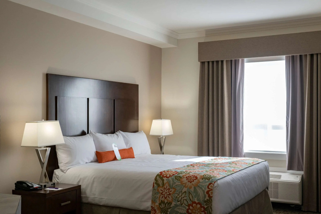 Coast Oliver Hotel