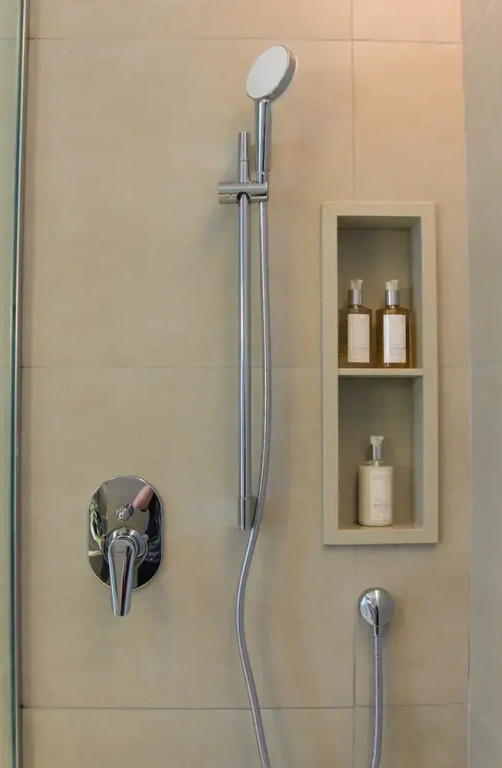 Keyview - Address JBR
