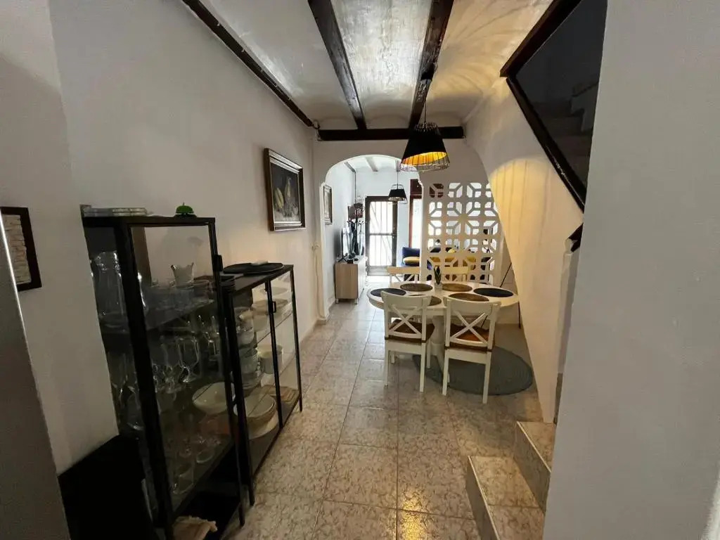 Holiday House - Casa de Sylvia