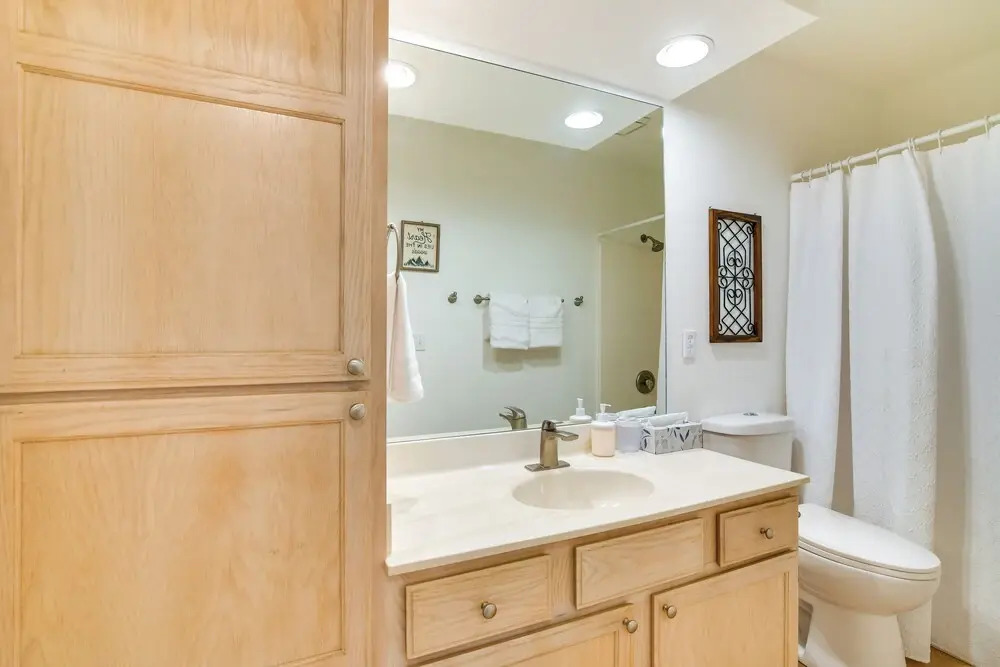 Branson Condo w/ Screened Patio, Pool Access