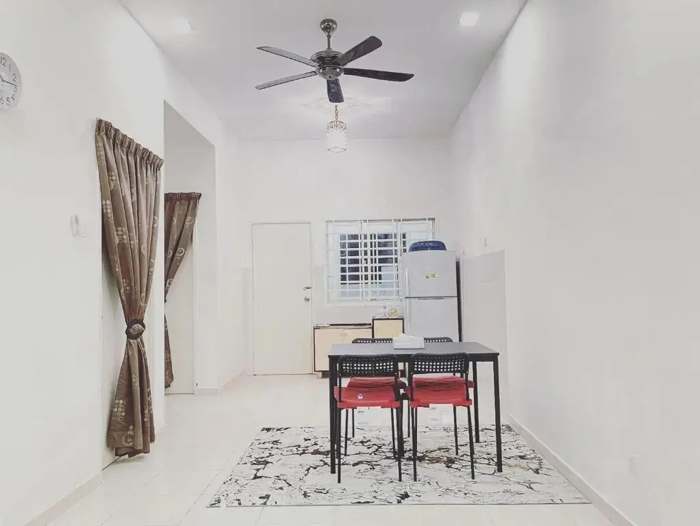A'Five Homestay
