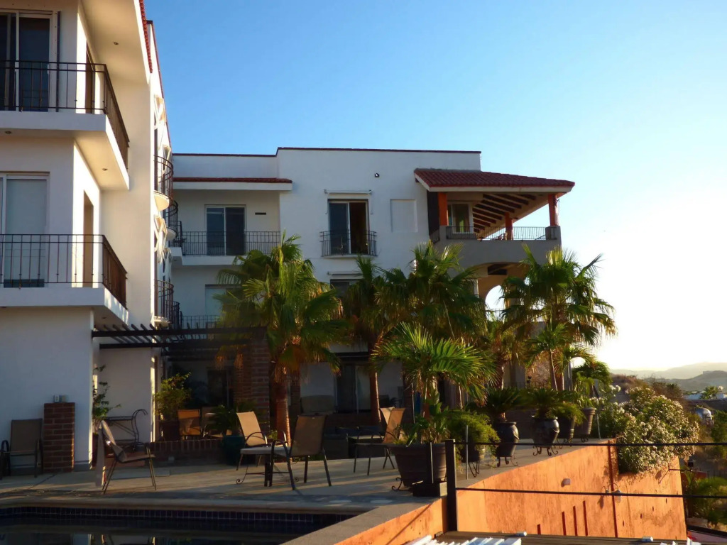 MariaMar Suites