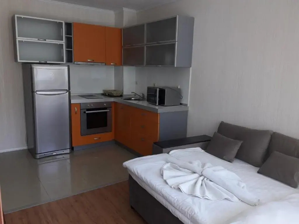 Deluxe Apartments Gallery 2