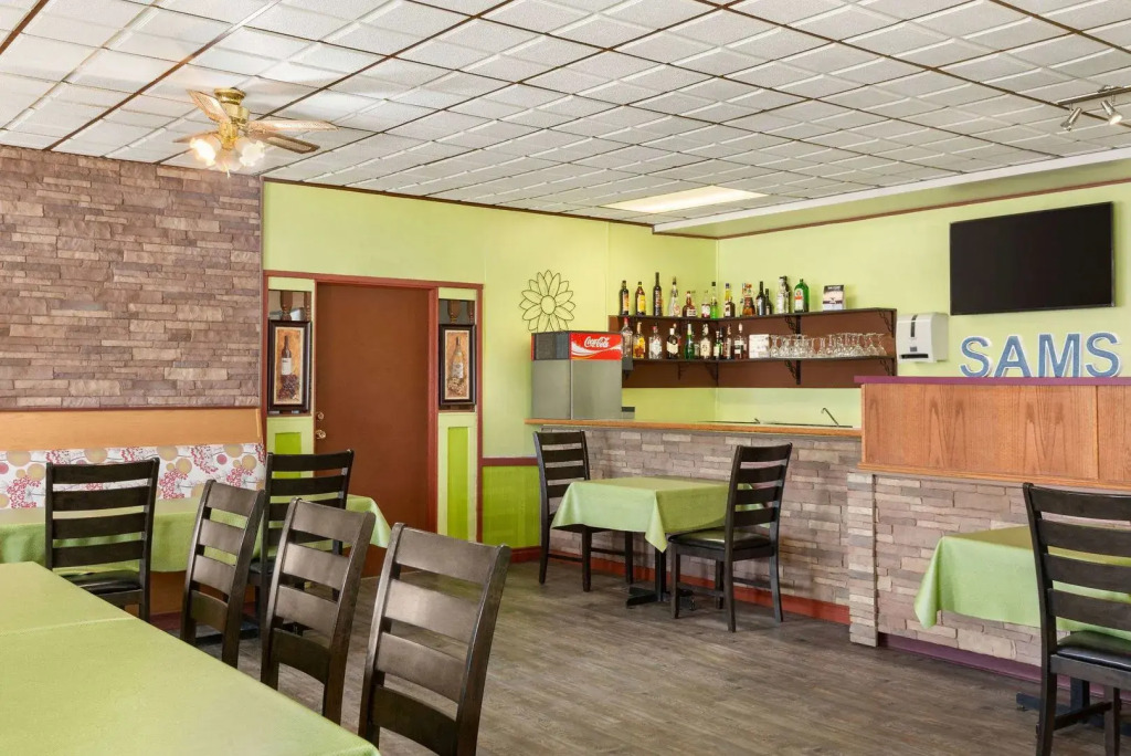 Coast Hotel Dawson Creek