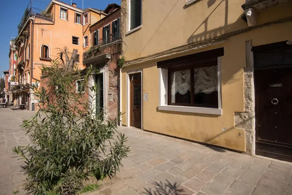 Domus Cavanis
