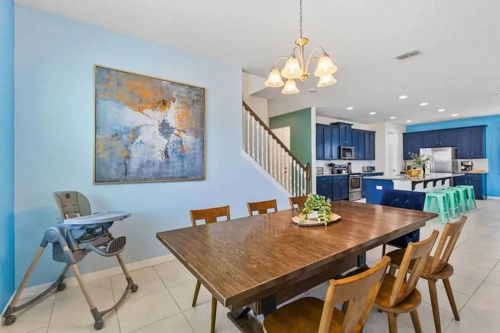 Minutes to Disney Parks + Universal Sleeps 21 w/ Pool, Hot Tub, Game Room