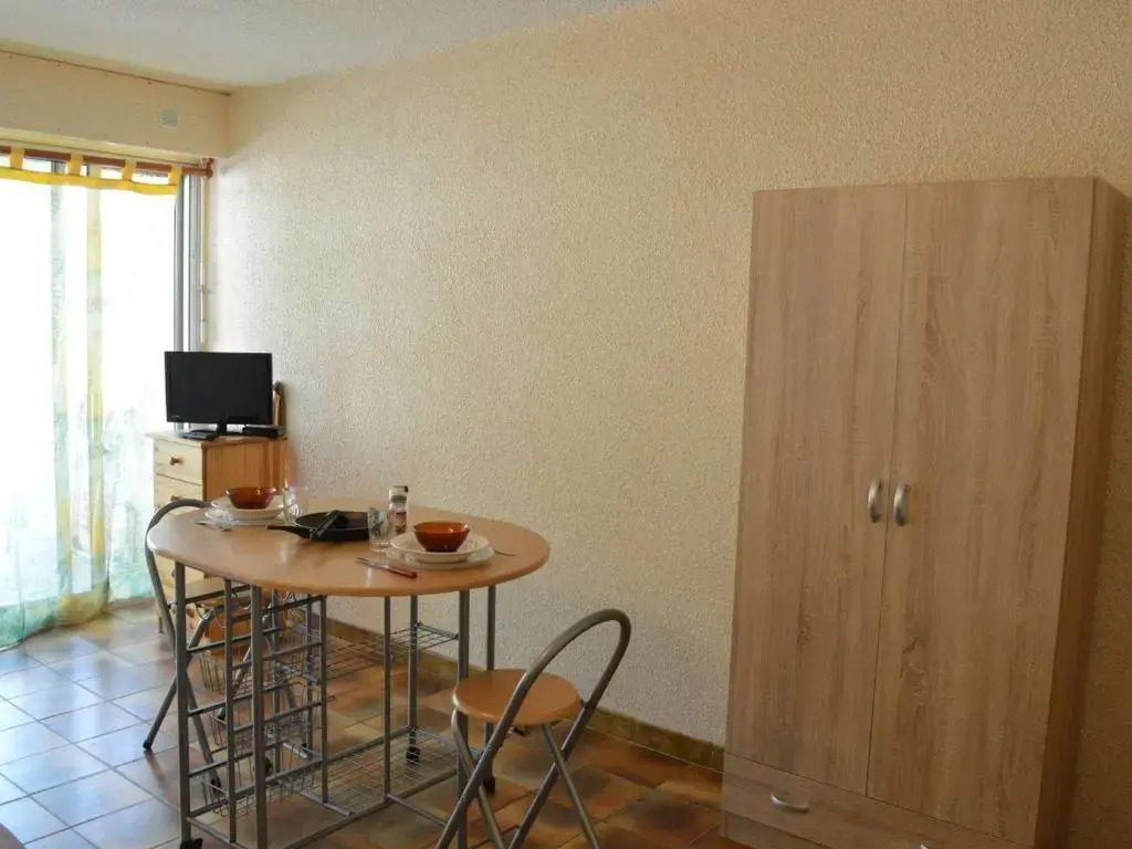 Appartement Fleury-Saint-Pierre-la-Mer, 1 pièce, 2 personnes - FR-1-229D-232