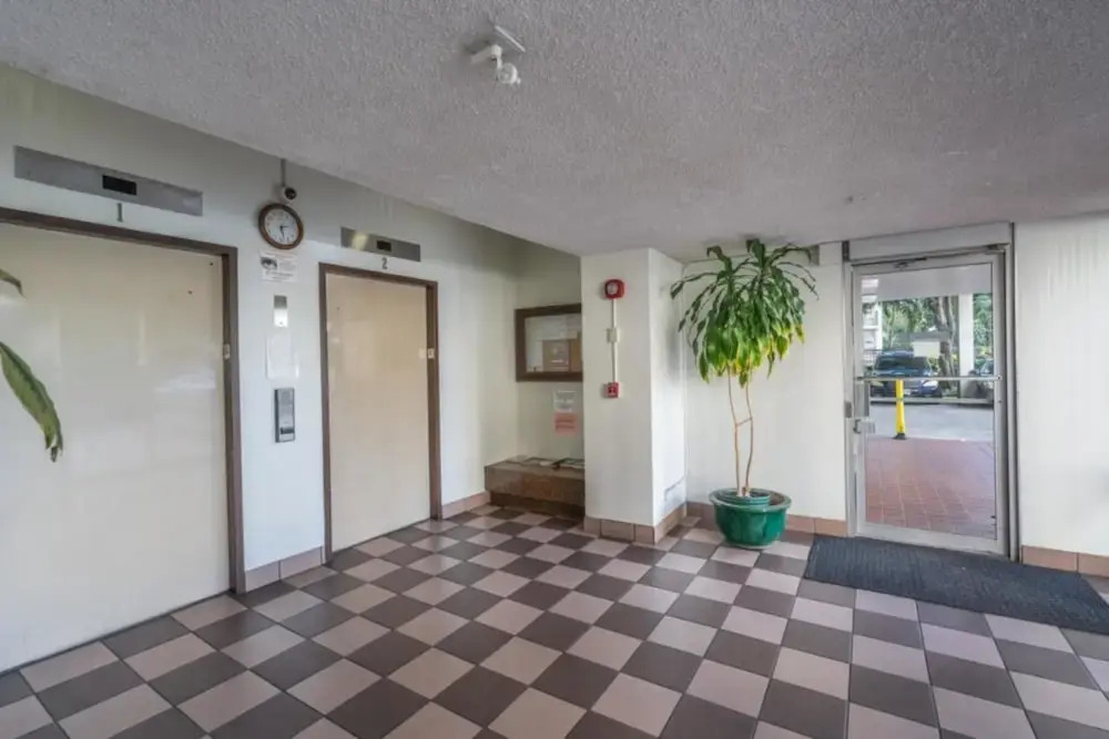 Waikiki Townhouse #1604
