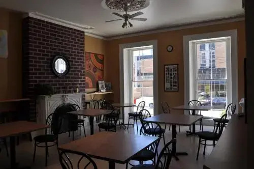 HI Halifax Heritage House Hostel