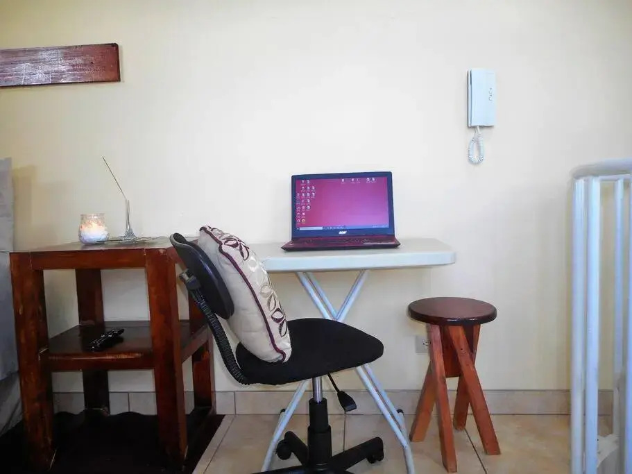 COMFY. Full internet, kitchen, washer and dryer, Netflix