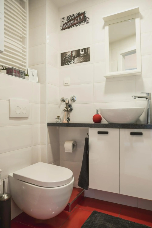 Drop (in) Apartment