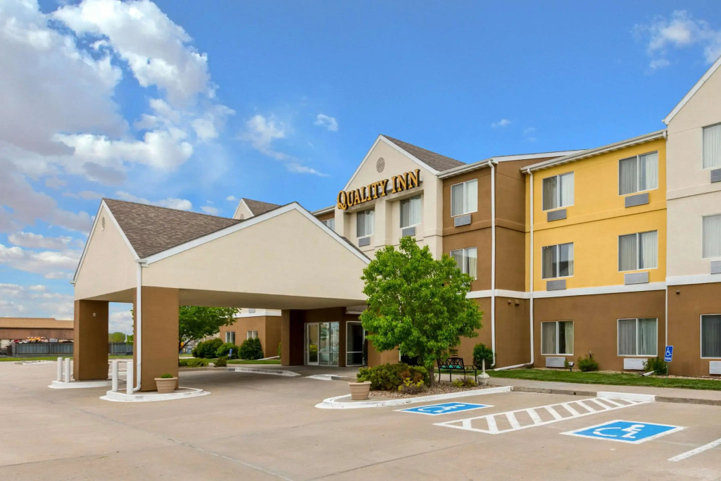 Quality Inn Kearney South