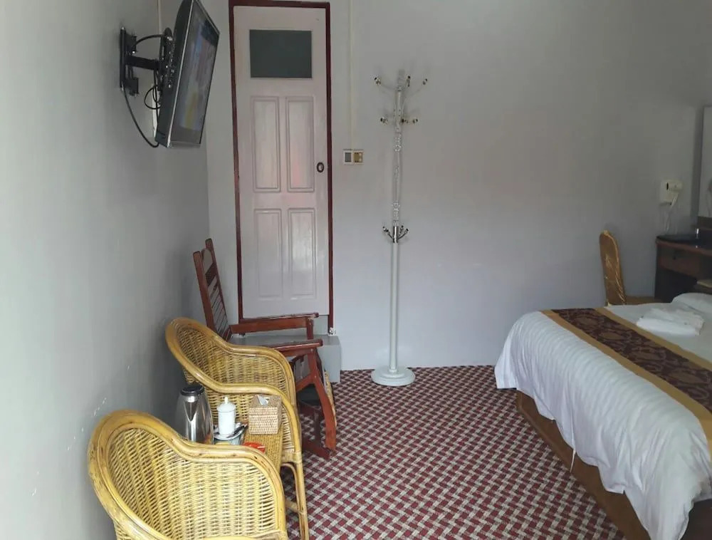 OASIS Inn